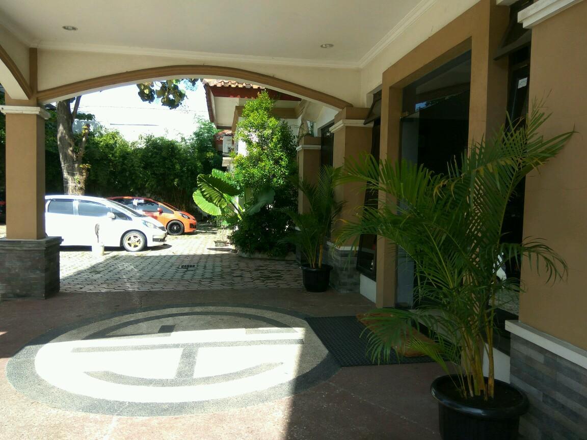 Graha Hotel Sragen Ngoại thất bức ảnh